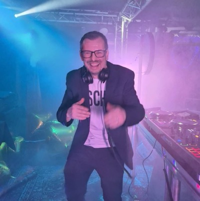 Worthing DJ to attempt 36 hour marathon live stream for childrens hospice
